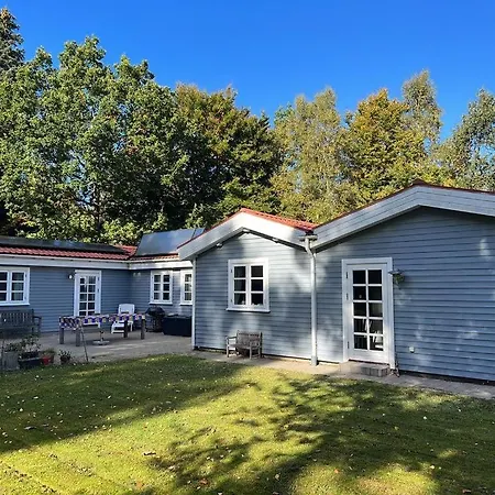 Holiday home Beautiful In With 4 Bedrooms, Sauna And Wifi *